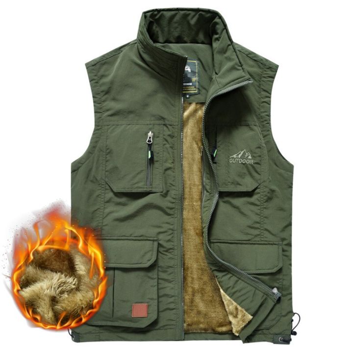 Crocodile%20Winter%20Men%20Fleece%20Warm%20Vest%20Mens%20Pockets%20Autumn%20Vests%20Male%20Casual%20Thick%20Multi%20Pocket%20Waistcoat%20New%20Sleeveless%20Jacket%20-%20Image%203