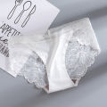 lace seamless women's underwear mid-waist breathable hip-lifting hollow women's briefs large version.