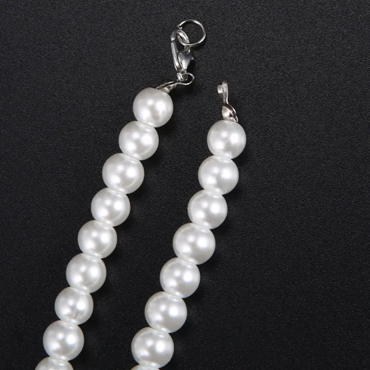 Charm%20Pearl%20Necklace%20w.%20Metal%20Clasp%20-%20Image%207