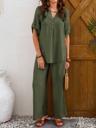 Comfortably%20Fit%20&%20Stylish:%20Women%E2%80%99s%20Short%20Sleeve%20Top%20and%20Long%20Pants%20for%20Daily%20Wear%20-%20Image%206
