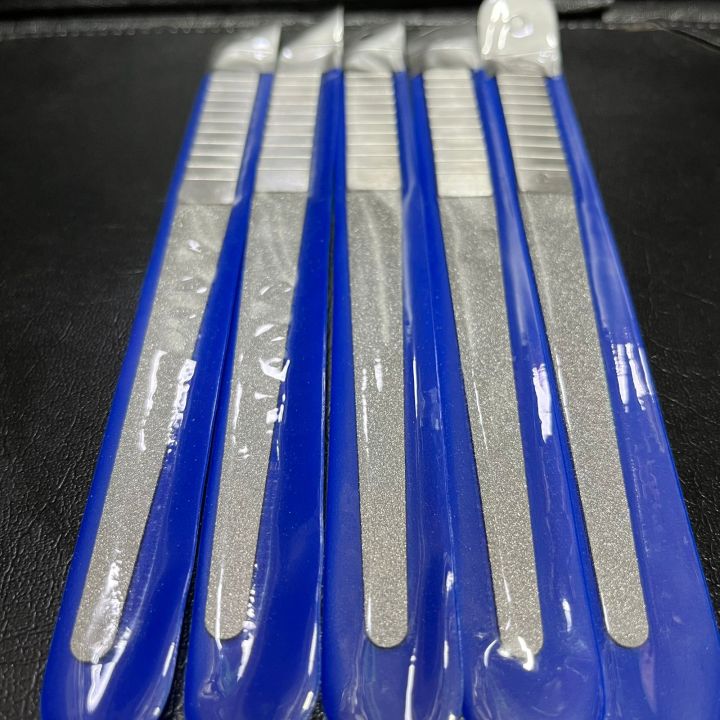 Nail%20Shiner%20made%20of%20metal%20Nail%20polishing%20-1pcs%20-%20Image%202