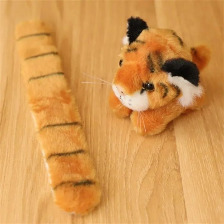 Hug%20Slap%20Bracelet%20Animals%20Assorted%20Stuffed%20Animal%20Plush%20Slap%20Bracelets%20Bulk%20Tiger%20Stuffed%20Plush%20Kids%20Toy%20for%20Birthday%20Party%20Gift%20-%20Image%206