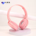 Cross-border hot-selling MZ-650 over-the-head wireless bluetooth headset heavy bass pluggable card folding manufacturer headset.