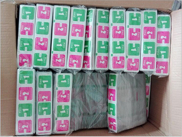 (100%20Sets)%20Professional%20Glass,%20Screen,%20Cleaning%20Paper(Wet%20&%20Dry%20Wipes)%20Display%20Cleaner%20-%20Image%202