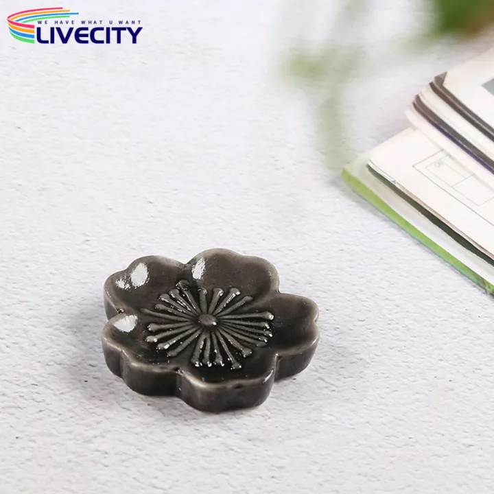 Cherry%20Blossom%20Design%20Chopstick%20Holder%20Japanese%20Sakura%20Ceramic%20Chopstick%20Rest%20Holder%20for%20Home%20Kitchen%20Restaurant%20Versatile%20Tableware%20Floral%20Design%20Utensil%20Rest%20-%20Image%204
