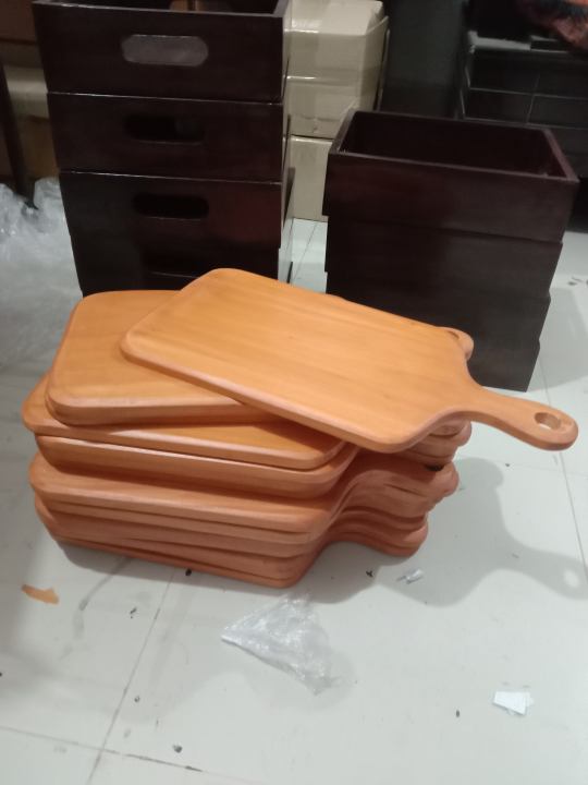 Classic%20Chopping%20Board%20For%20Your%20Kitchen%20-%20Image%207