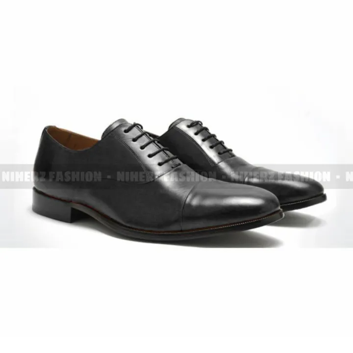 Premium%20Leather%20Shoe%20Lace-Up%20Formal%20Oxford%20Dress%20Shoes%20With%20A%20Breathable%20Naturally%20Lining%20And%20Durable%20Non-Slip%20Rubber%20Sole%20(Socks%20Free)%20-%20Image%202