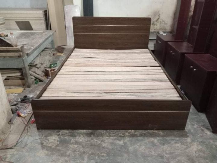 Stylish%20and%20High%20Quality%20DaffodilMedicated%20wooden%20beds%201%20Sets%20-%20Bed%20-%20Image%203