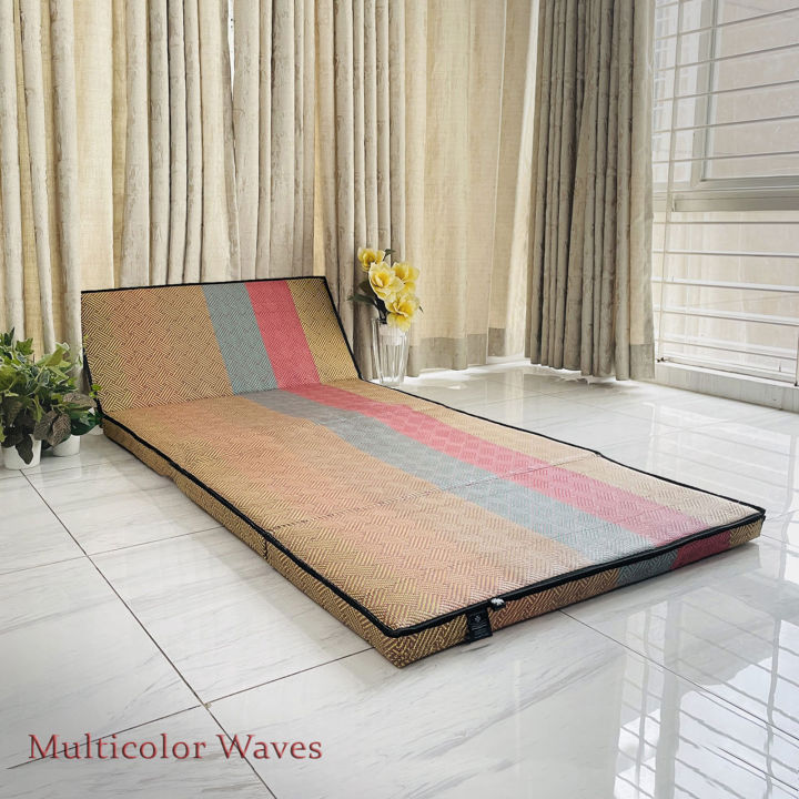 Relax%20Floor%20Mattress%20-Multicolor%20Waves%20Premium%20Sleeping%20Mat%20-%20Image%207