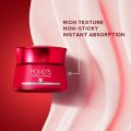 Pond's Youthful Miracle Day Cream SPF15 PA++ 50g with Retinol Complex for Youthful Glow Cream.