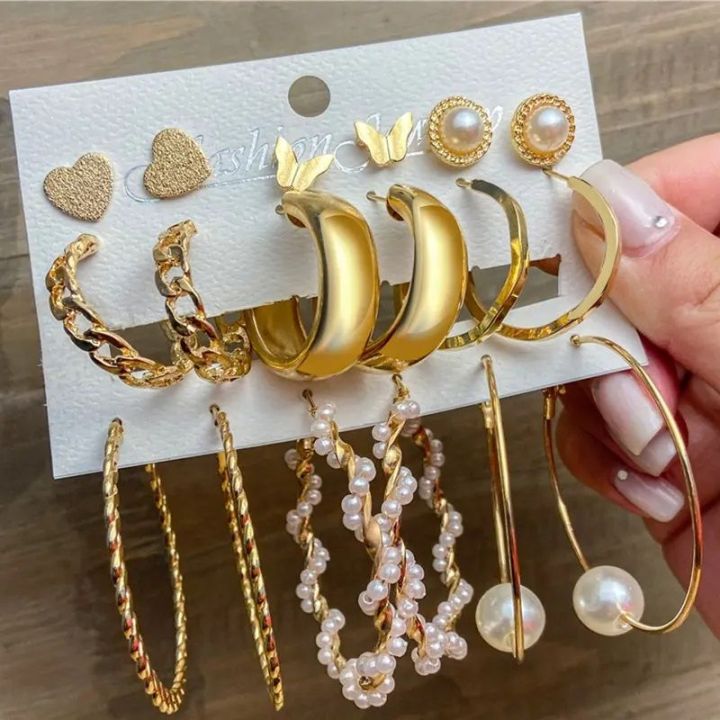 Stud%20earrings%20/%20Fashionable%20New%20Trendy%209%20Pairs%20=%2018%20Pcs%20Mixed%20Designs%20Big%20Hoop%20Pearl%20Dainty%20Stud%20Earring%20for%20Women%20and%20Girls%20-%20Image%207