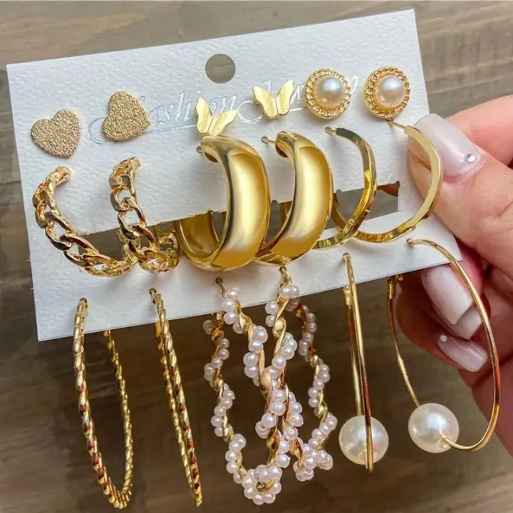 Stud%20earrings%20/%20Fashionable%20New%20Trendy%209%20Pairs%20=%2018%20Pcs%20Mixed%20Designs%20Big%20Hoop%20Pearl%20Dainty%20Stud%20Earring%20for%20Women%20and%20Girls%20-%20Image%207