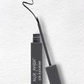 Alix Avien Ultra Black Dipliner Eyeliner - 5ml. 