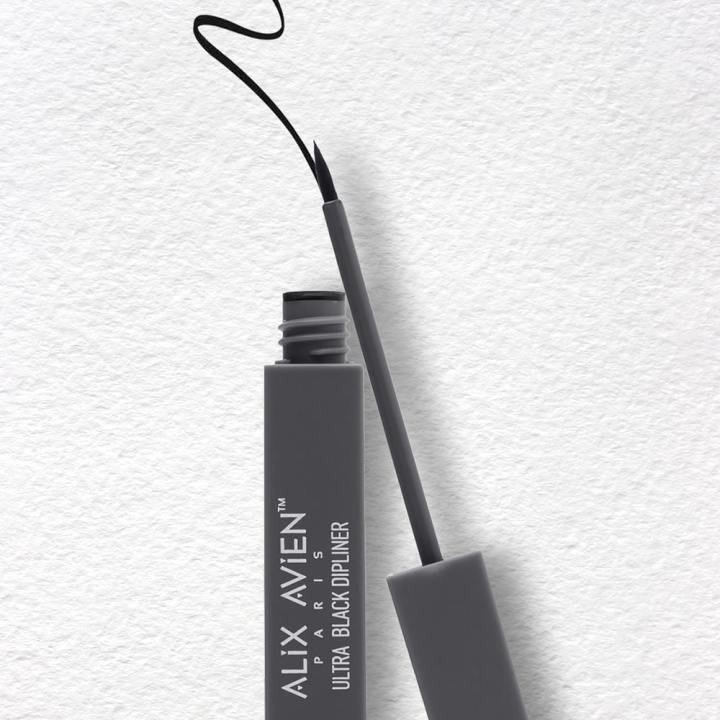 Alix%20Avien%20Ultra%20Black%20Dipliner%20Eyeliner%20-%205ml%20-%20Image%203