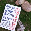 How to Avoid a Climate Disaster by Bill Gates (Premium Print | Paperback). 