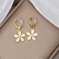 Exquisite Opal Flower Earrings Fashion Sweet Small Fresh Earrings for gilrs for women low price. 