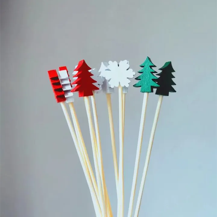 50Pcs%20Christmas%20Bamboo%20Food%20Picks%20Toothpicks%20Santa%20Dessert%20Buffet%20Fruit%20Salad%20Christmas%20Decoration%20New%20Year%20Xmas%20Party%20Supplies%20-%20Image%206