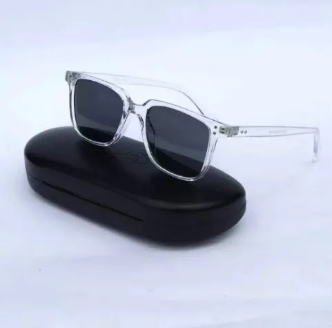 Transparent%20Frame%20Sunglasses%20for%20Men%20-%20Black%20-%20Image%204