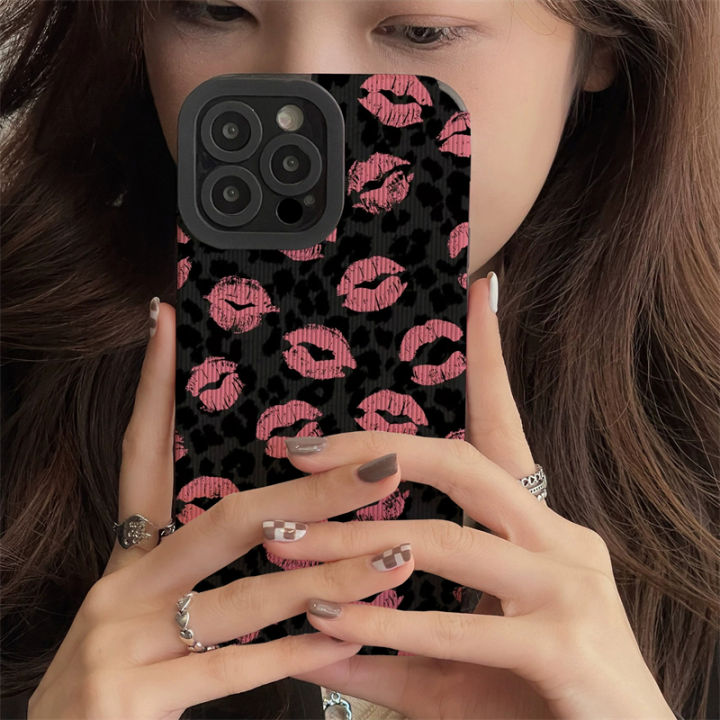 Pink%20Lip%20Kiss%20Leopard%20Print%20Phone%20Case%20For%20iPhone%2015%2014%2013%2012%2011%20Pro%20Max%207%208%20Plus%20X%20XS%20XR%20Soft%20Silicone%20Shell%20Leopard%20Cover%20-%20Image%203