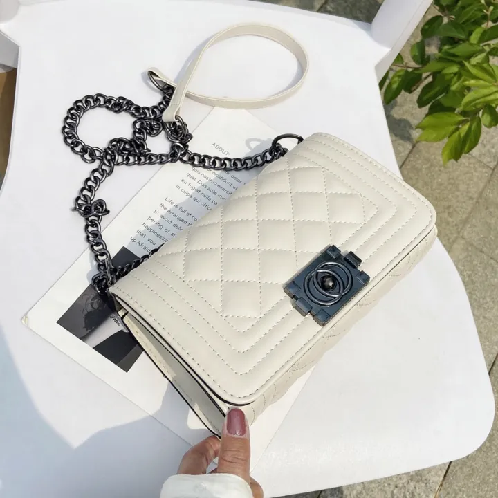 Lady%20Luxury%20Handbags%20Brand%20Designer%20Shoulder%20Bag%20Small%20Crossbody%20Bags%20For%20Women%20Fashion%20Plaid%20High%20Quality%20PU%20Leather%20Chain%20Bag%20-%20Image%208