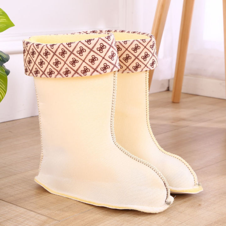 Korean%20Style%20Fleece-Lined%20Rain%20Boots%20Women%20'S%20Rain%20Boots%20Non-Slip%20Waterproof%20Shoes%20Winter%20Fashionable%20Warm%20Mid-Calf%20Cotton%20Rubber%20Shoes%20Rubber%20Boots%20-%20Image%208