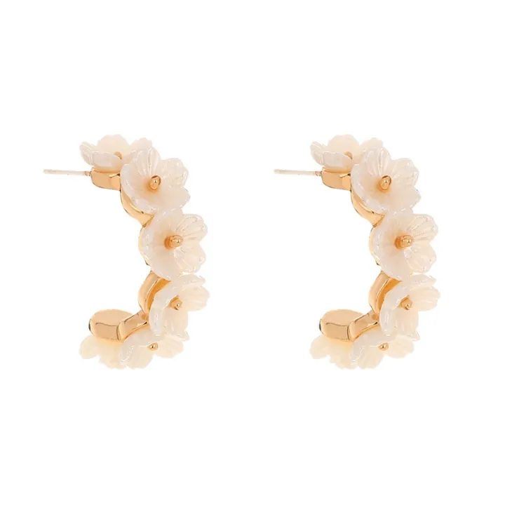 %E3%80%90GuangDa%20Girls'%20Earrings%20Korean%20Ins%20Net%20Red%20Trendy%20New%20Earrings%20C-shaped%20Pearl%20White%206%20Flowers%20Fresh%20and%20Versatile%20Fashion%20Accessories%20Earings%20for%20Women%20-%20Image%208