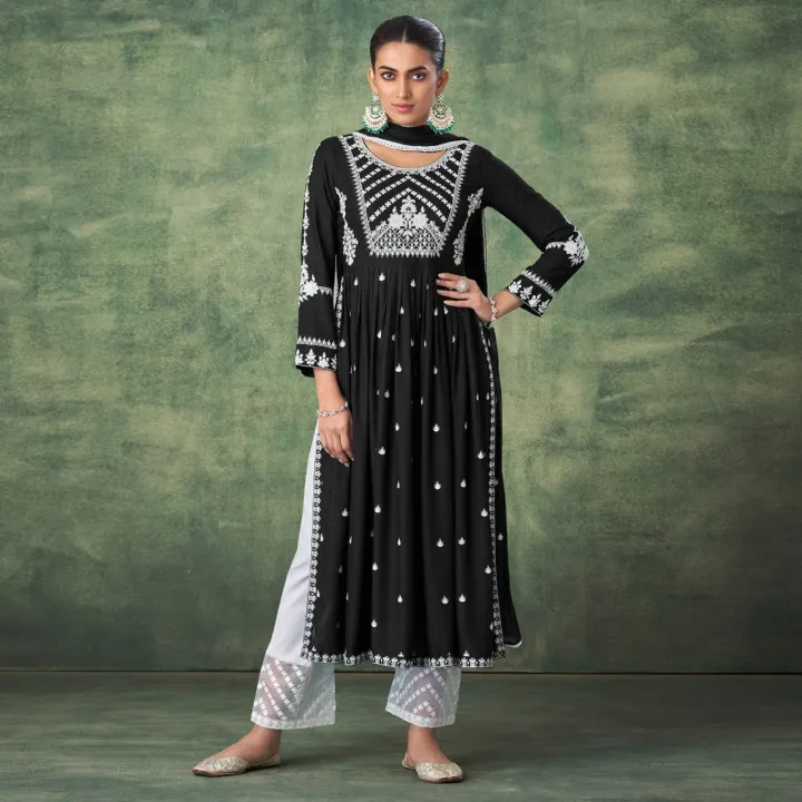 Party%20Wear%20Black%20Women's%20New%20Trendy%20Stylish%20naira%20cut%20dress%20Design%20Palazzo%20-%20Image%205