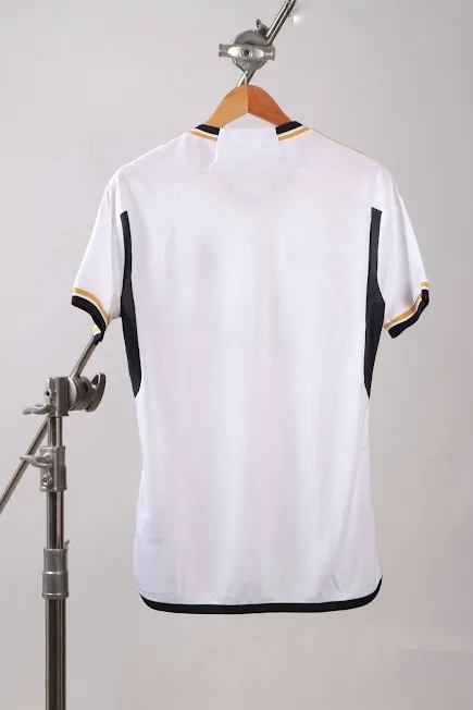 Real%20Madrid%20Home%20Kit%20New%20Season%202023/24%20Premium%20Football%20Jersey%20-%20Jersey%20-%20Image%203