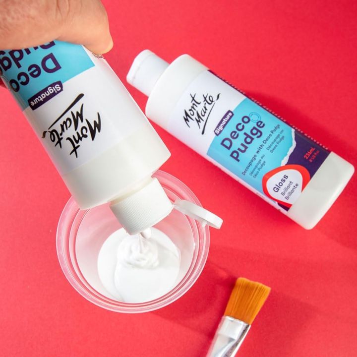 Mont%20Marte%20Deco%20Pudge%20Gloss%20Craft%20Varnish%20236ml%20Multi-Purpose%20Clear%20Craft%20Sealer,%20Varnish,%20Decoupage%20Glue,%20Ideal%20for%20Acrylic%20Paints,%20Paper,%20Wood,%20Ceramics,%20Fabrics,%20Clay%20-%20Image%202