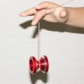 Metal Yoyo Toy High Speed Bearings Special Props Kids Toys with String Red.