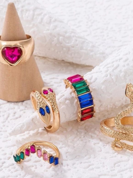 knuckle%20armor%20ring%20Personalized%20personalized%20fine%20jewelry%20four%20finger%20ring%20punches%20knuckle%20fashion%20knuckle%20rings%20-%20Image%205