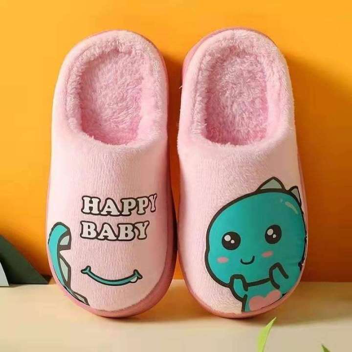 Winter%20kid's%20slippers%20-%20Image%204
