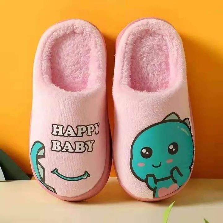 Winter%20kid's%20slippers%20-%20Image%204