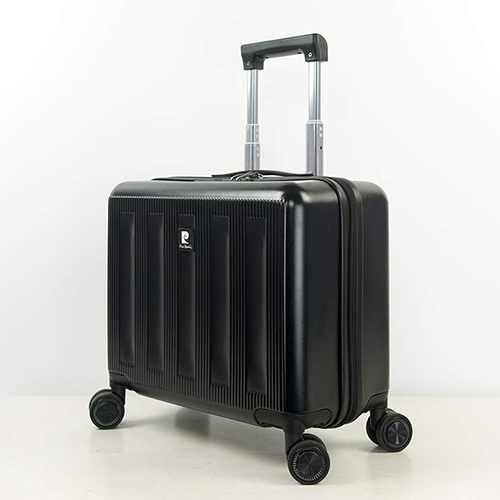 Cabin crew puritan luggage size