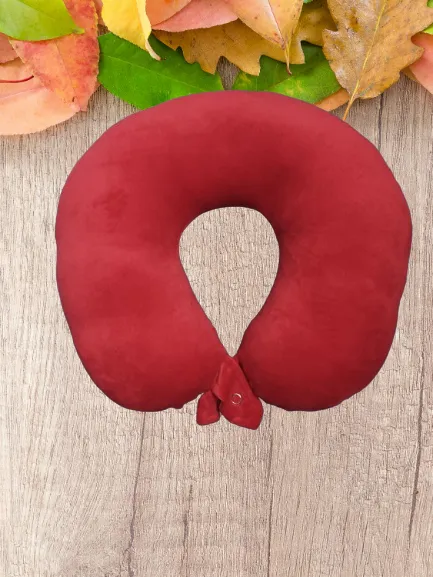 Premium%20Neck%20Pillow%20For%20Travel%20-%2012%20X14%20-%20Image%208