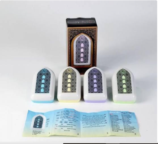 New%20plug%20in%20Quran%20Illuminated%20Quran%20and%20Hadith%20speaker-%20Model-2025.%20-%20Image%207