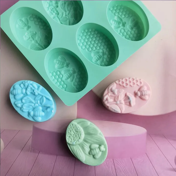 6%20Honeycomb-shaped%20Silicone%20Soap%20Molds%20Donut%20Toast%20Silicone%20Cake%20Baking%20Pan%20Muffin%20Cups%20Flowers%20and%20Honeycomb-shaped%20DIY%20Cake%20Molds%20Baking%20Molds%20-%20Image%203
