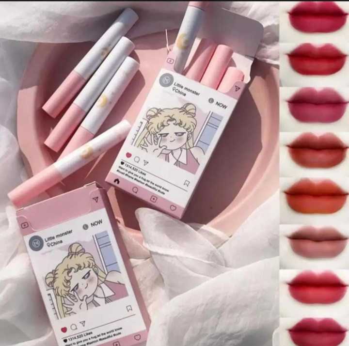 Little Monster 8 pcs  in 1 box lipstick