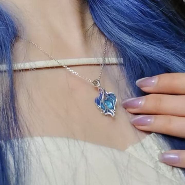 Yuanshen%20Furina%20Necklace%20Women%20Focalors%20Character%20Image%20Necklaces%20Woman%20Design%20Blue%20Pendant%20Sweet%20Accesorios%20Cosplay%20Jewelry%20-%20Image%205