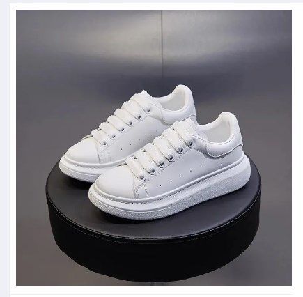 Elite%20Comfort:%20Lavish%20Indulgence%20-%20Stylish%20and%20Fashionable%20Winter%20and%20Summer%20Exclusive%20Sneakers%20Converse%20Shoes%20for%20Men%20-%20Sensible%20-%20A%20Must-Have%20-%20Image%203