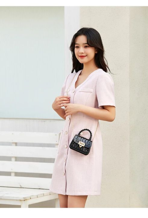 Bag%20Women's%20New%20Lock%20Chain%20PVC%20Handheld%20Mini%20Jelly%20Bag%20Rivet%20One%20Shoulder%20Crossbody%20Lipstick%20Small%20Bag%20Bags%20for%20Women%20-%20Image%206