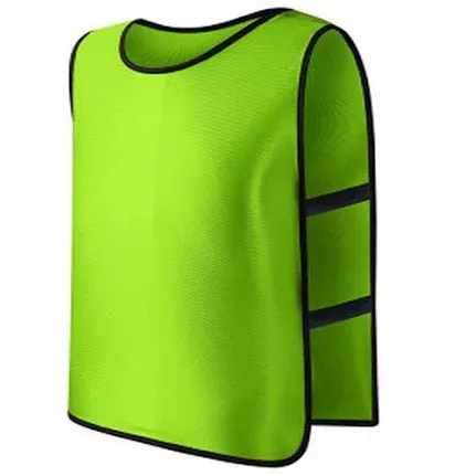 Enhance%20Your%20Soccer%20And%20Football%20Training%20Sessions%20With%20The%20Soccer%20&%20Football%20Training%20Vest%20Apron%20Providing%20Comfort%20-%20Training%20Gear%20Essential%20-%20Image%205