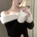 2023 Autumn and Winter New Stitching off-Shoulder Long Sleeve Split Sweater Sweater Top Sweet Women's Clothing. 