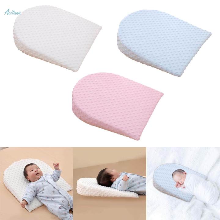 Baby%20Wedge%20Pillow%20Bedding%20Removable%20Cover%20Anti%20Reflux%20Breastfeeding%20Pillows%20-%20Image%202