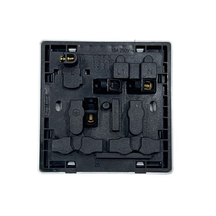 8%20Pin%20Multi%20with%202%20Pin%20and%20Dual%203%20Pin%20Combined%20Function%20Universal%20Socket%20with%20Switch%208Pin%20-%20Image%203