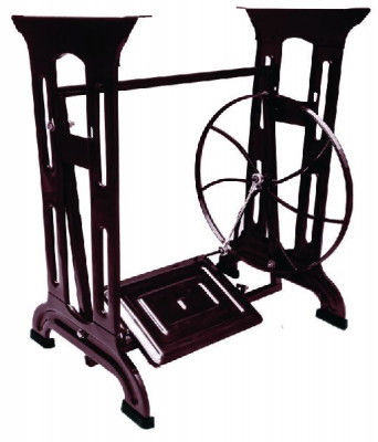 Household%20Singer%20Sewing%20Machine%20-%20Image%205