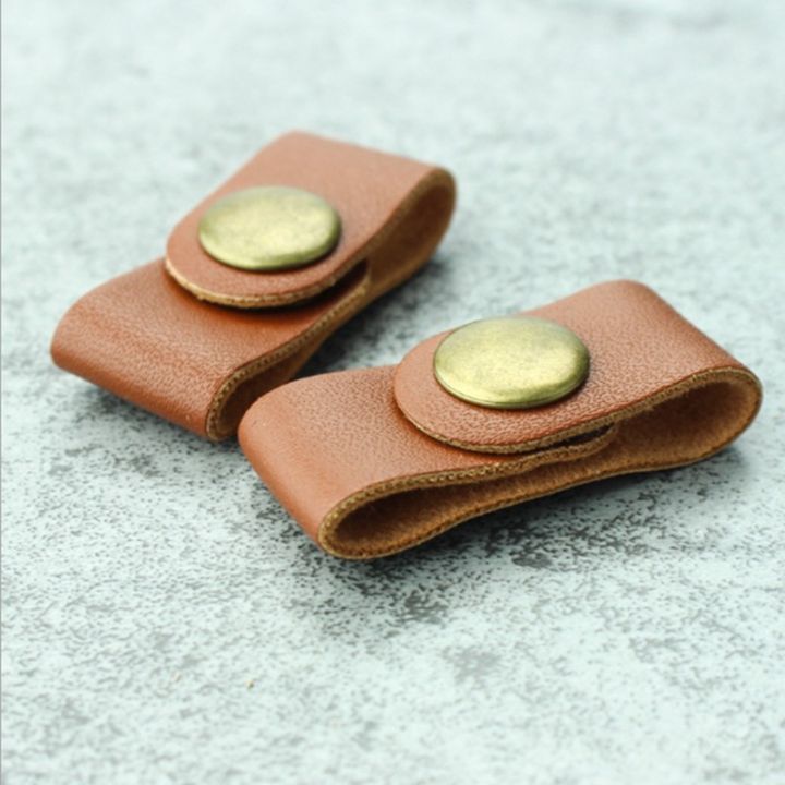 Luxury%20PU%20Leather%20Earphone%20Wire%20USB%20Cable%20Cord%20Winder%20Organizer%20Wire%20Cable%20Protector%20Universal%20Accessories%20For%20Samrtphone%20-%20Image%202