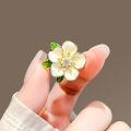 Elegant Gardenia Flower Brooches Pins For Women Beautiful Flower Dressing Clothes Corsage  Accessories. 