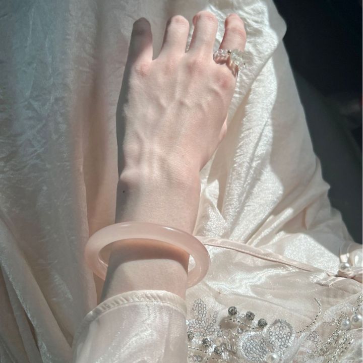 New%20grapefruit%20color%20eh%20natural%20ice%20species%20blue%20and%20white%20jade%20lotus%20pink%20round%20bar%20bracelet%20girl%20Afghanistan%20jade%20bracelet%20-%20Image%205