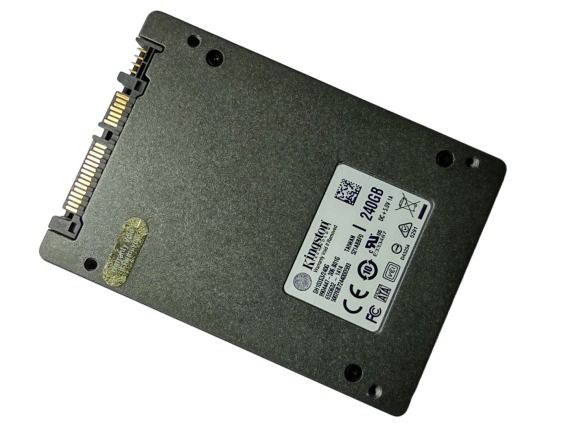 Internal%20storage%20device%20240GB%202.5%20SATA%20-%20Image%202